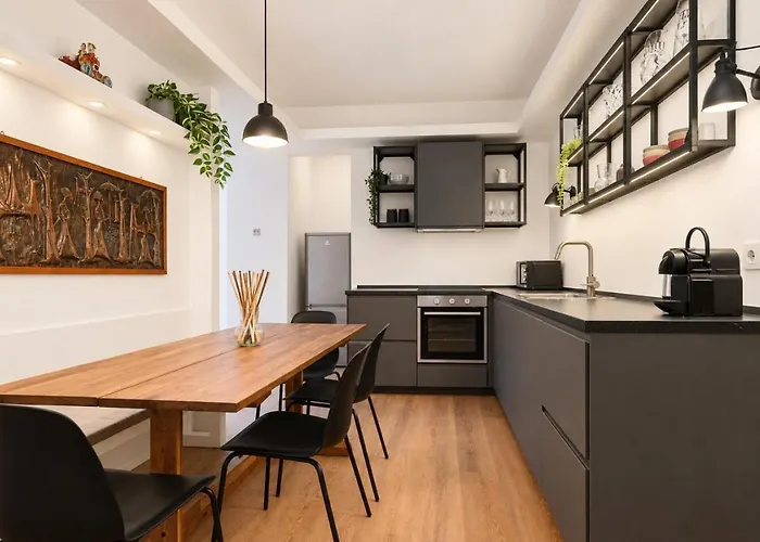 Apartman Near Vatican By Ndp Rent Róma